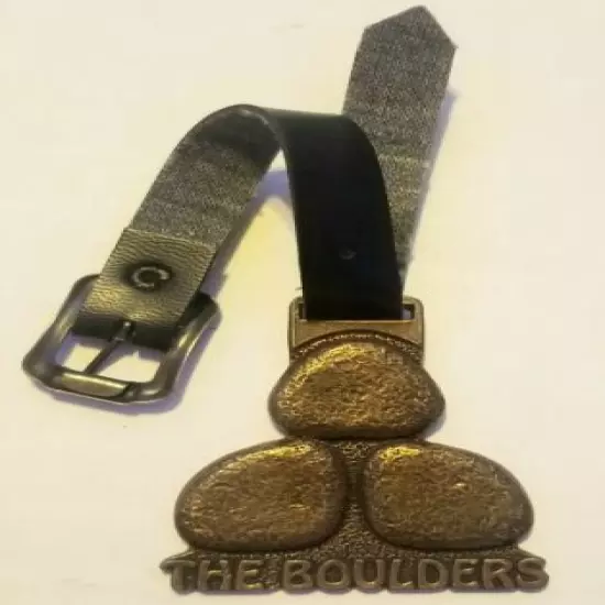 Vintage The Boulders Golf Resort & Spa Metal Golf Bag Tag Carefree, AZ Rare