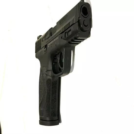 Officially Licensed .177 Caliber Smith & Wesson M&P9 M2.0 BB Pistol 