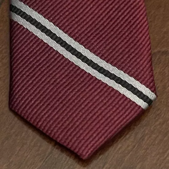 Brooklyn Industries Burgundy Hand Made 100% Silk Men’s Neck Tie Made In China