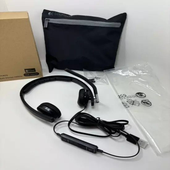 Logitech USB Headset Stereo H650e With USB Connector New In Box 981-000518