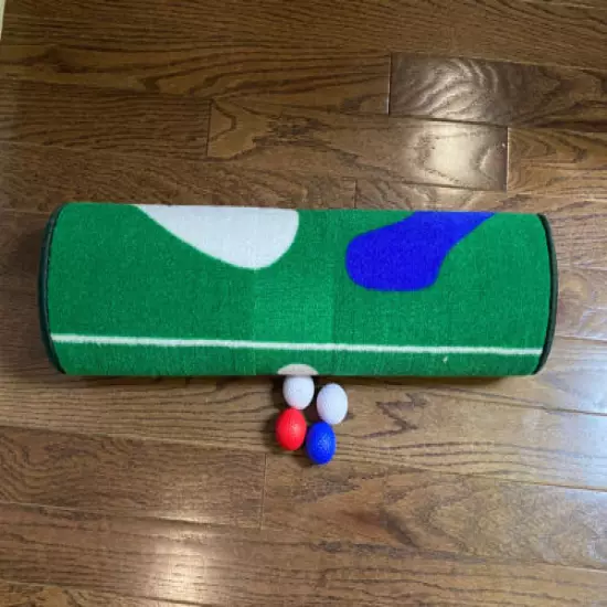 Brand New Golf Putting Mat. Indoor Portable. 9 Feet Long. Golf Training Mat