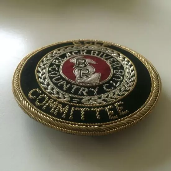 Vintage BLACK RIVER COUNTRY CLUB Golf Committee BADGE Pin CREST Port Huron MI