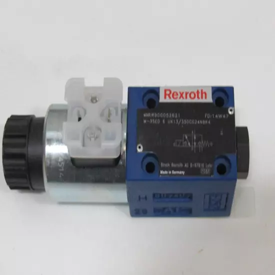 NEW REXROTH VALVE R900052621 M-3SED 6 UK13/350CG24N9K4 Direction Valve 