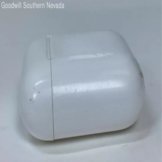 Apple AirPods A2031 Earbuds With Charging Case