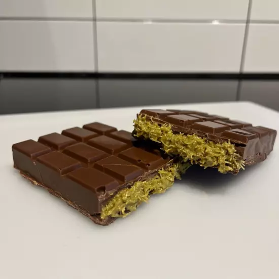 Viral Dubai Kunafa Pistachio Chocolate Bar