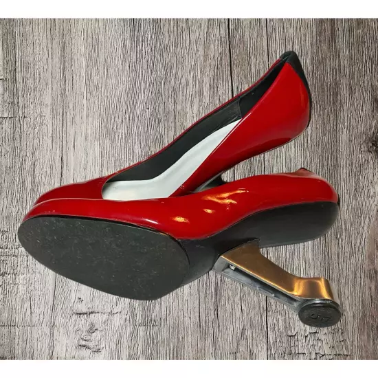 United Nude EAMZ high heel dress pump. Patent leather red. Size 9