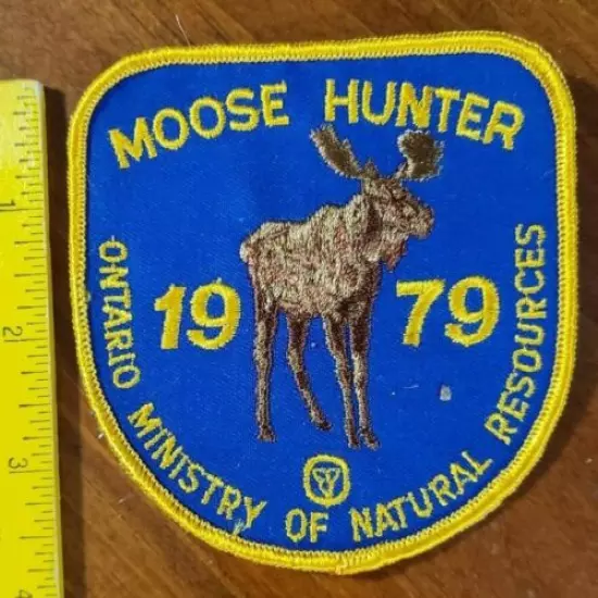 1979 Ontario Successful Moose Hunting Crest - MNR Patch Rare