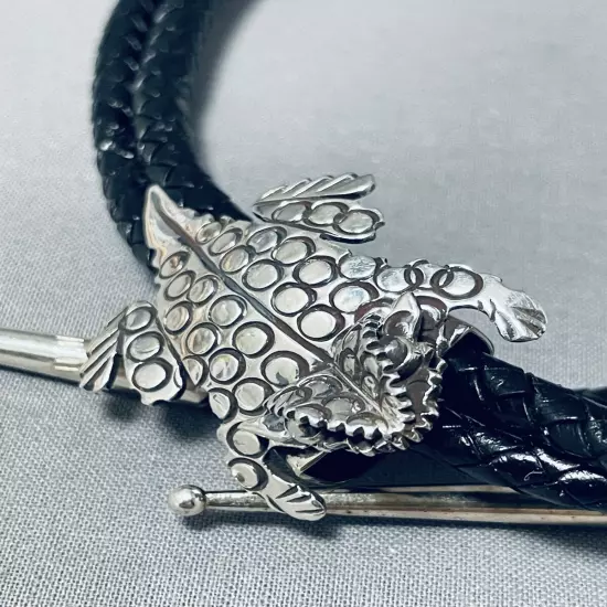 UNBELIEVABLE NAVAJO STERLING SILVER TOAD BOLO