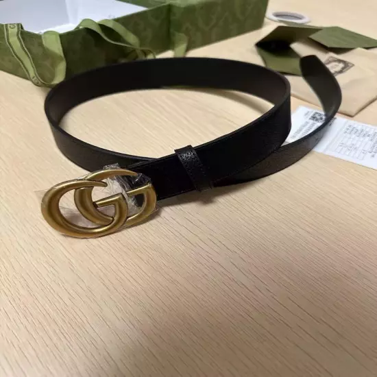 GUCCI GG Moment Gold Shiny Buckle Black Leather Belt