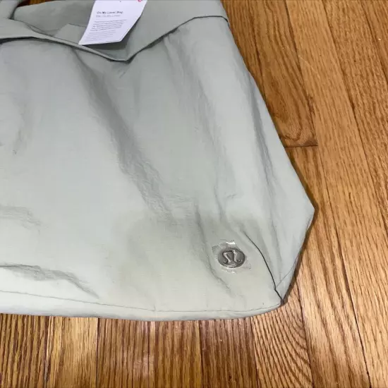 LULULEMON On My Level Bag 2.0 Greyish Green Orig. $128 NWT