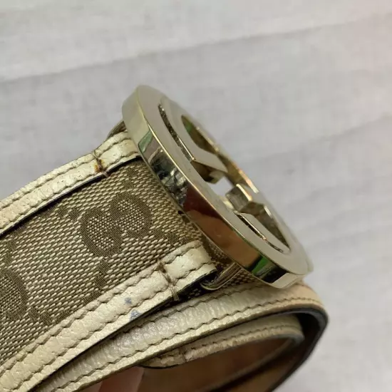 GUCCI GG Leather Interlocking G Buckle Belt