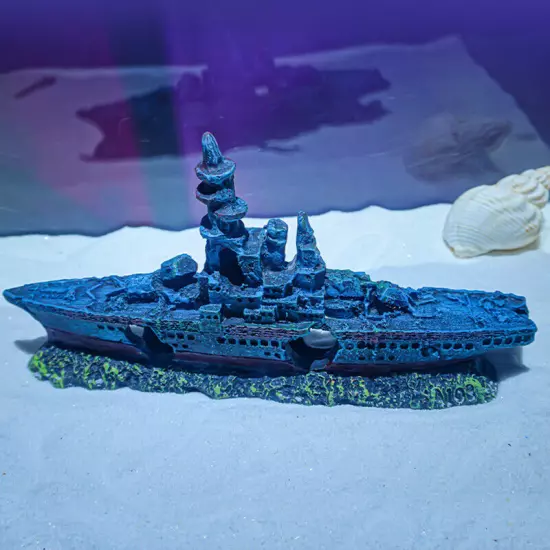 Aquarium Sunken Ship Decoration Resin Fishtank Ornaments Hideout Boat Statues