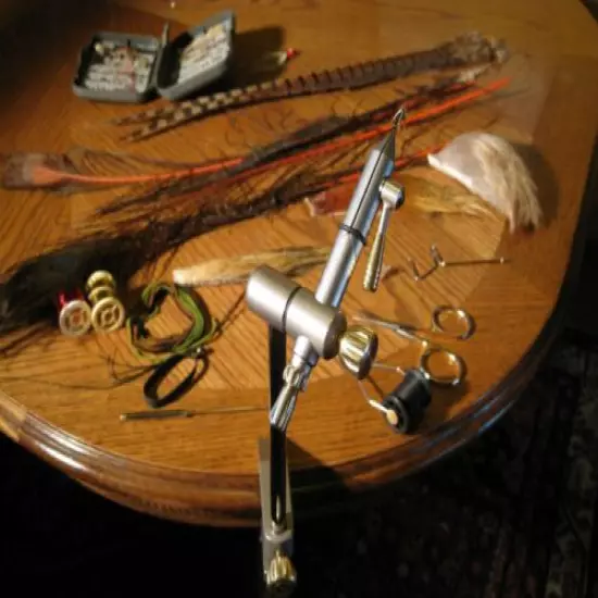 Nova Vise Fly Tying Vise