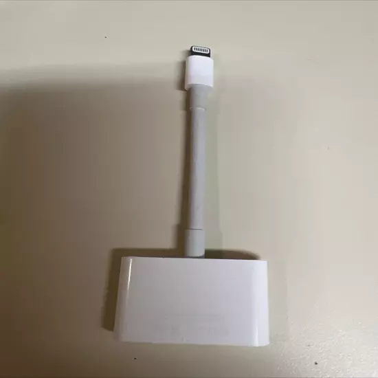 Apple AV-Lightning To HDMI - Lightning Adapter.