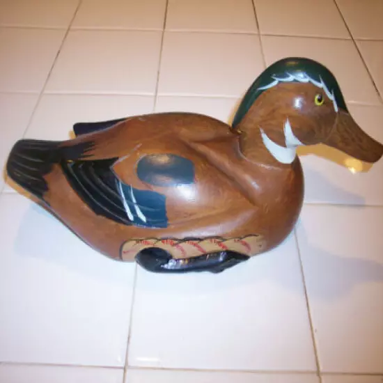 EXCELLENTLY HANDCRAFTED SOLID WOOD COLLECTIBLE 15in DECOY MALE WOODS DUCK 