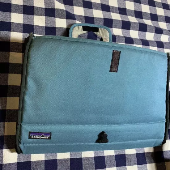 patagonia laptop bag