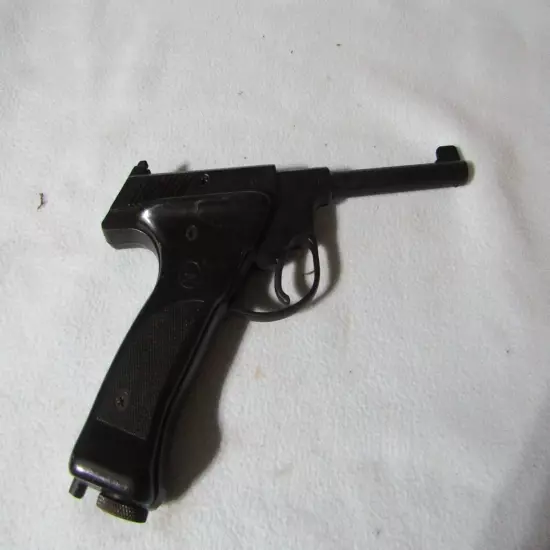 Vintage Healthways Plainsman CO2 Pistol BB Gun Pat Pending