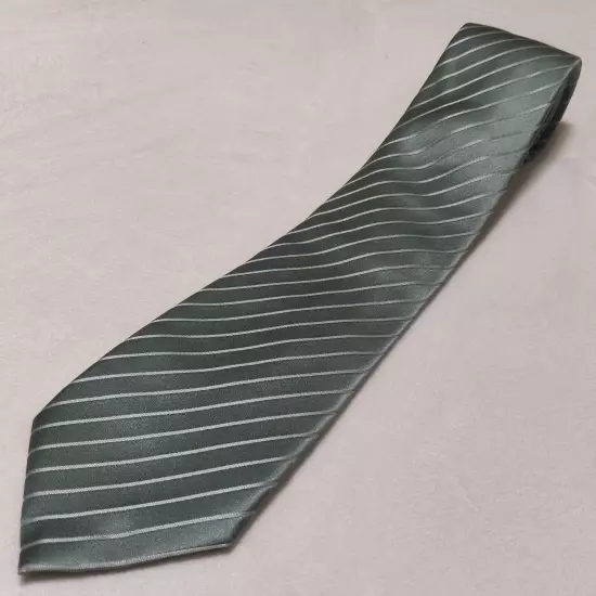 Donald J. Trump Signature Collection Tie Mens Green Striped Elegant Silk Necktie