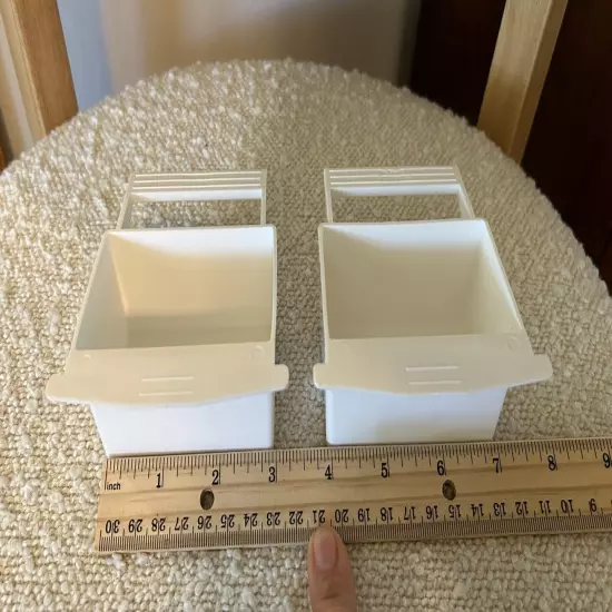 Bird Seed/Water Cups For Bird Cage. Replacement Cups For Bird Cages.