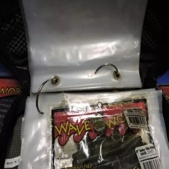 Mixed Lot of Wave Worms plus Carry Case