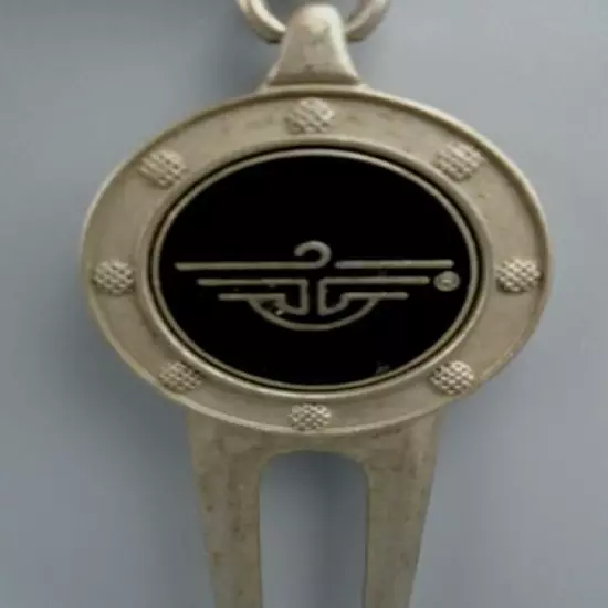 Vintage Dockers Golf - Manakiki Golf Course - Top Flite Divot Tool Ball Marker