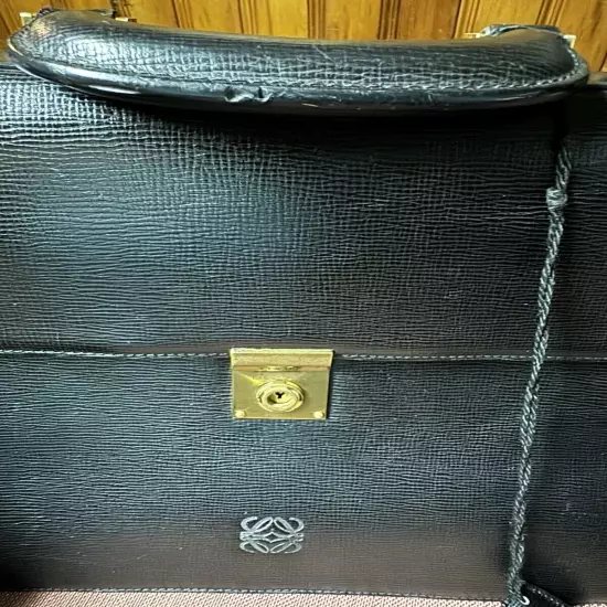 Pre-owned LOEWE Business Briefcase Logo Black Leather With Keys