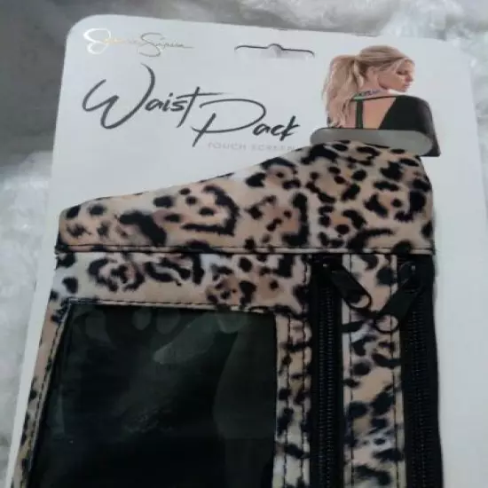 Jessica Simpson Smartphone Touchscreen Waist Fanny Pack Leopard 