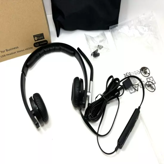 Logitech USB Headset Stereo H650e With USB Connector New In Box 981-000518