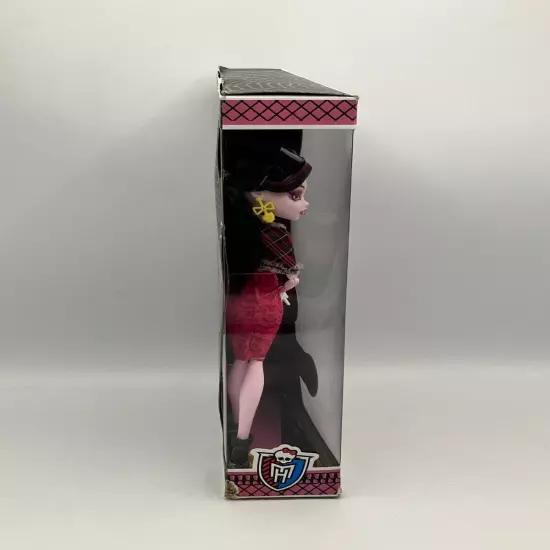 Monster High Draculaura "Daughter of Dracula" New in box 