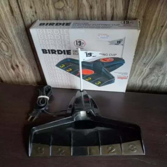 VINTAGE 19th HOLE - BIRDIE DELUXE ELECTRIC PUTTING GAME MODEL TESTED