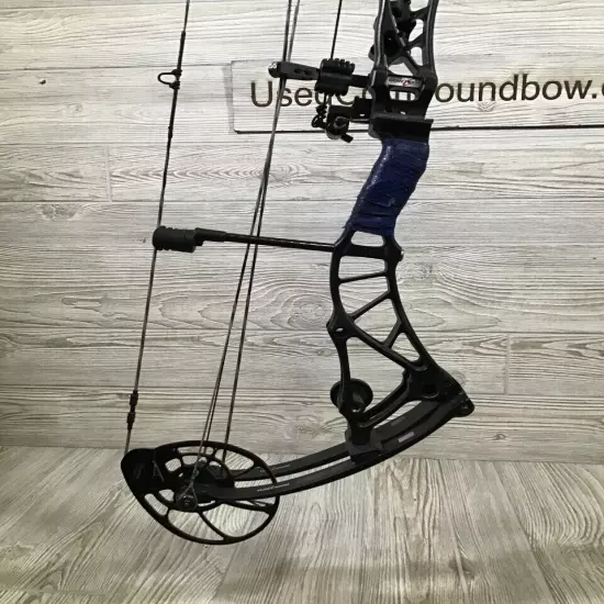 Bowtech Realm X Left handed 50-60 pound Black