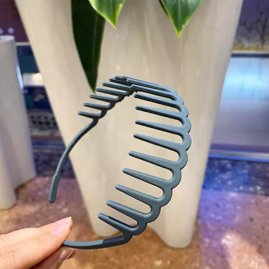 Women Non-Slip Resin Hair Comb Hairband Headband Hair Hoop With Teeth Headwear❉