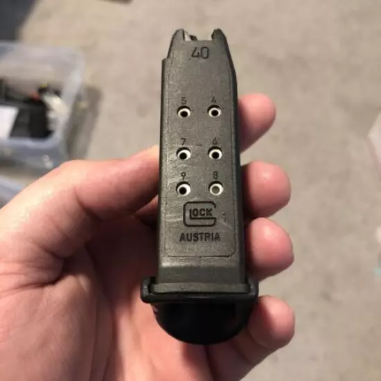 G27 Magazine .40 Cal 9 rounds with Pearce PG-26 Grip Extension