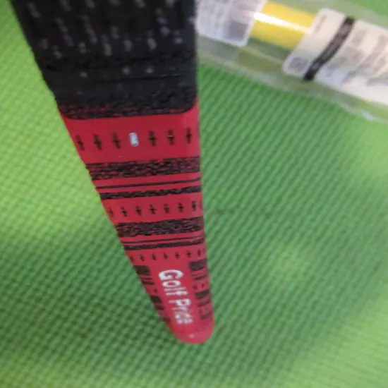 New putter grip lot. You get both. Yellow iomic + red black