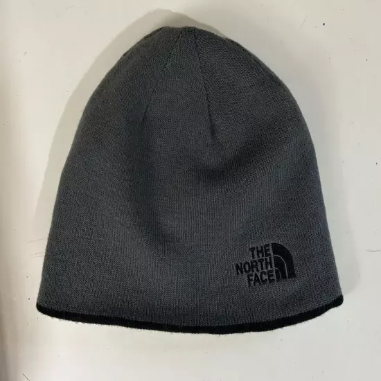 The North Face Beanie Wrap Around Logo Reversible North Face Beanie Gray/Black