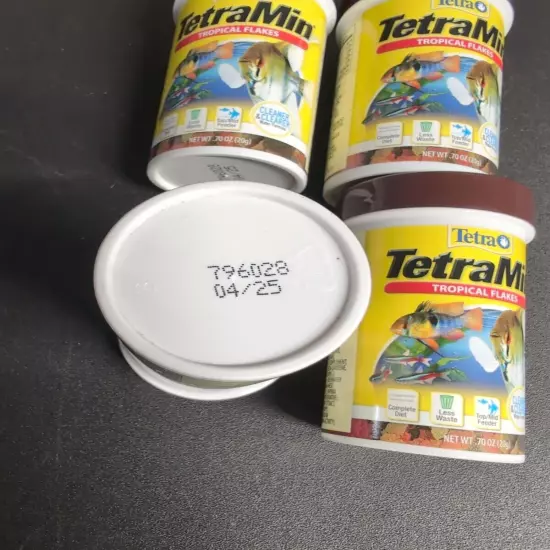 TeraMin Tropical Flakes, Lot Of 4!