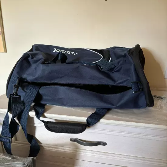 Altitude 20" Duffle Bag with Shoulder straps