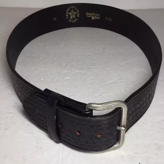 Boston Leather 6505 Men's Black Basket Weave Garrison Belt - Size 32