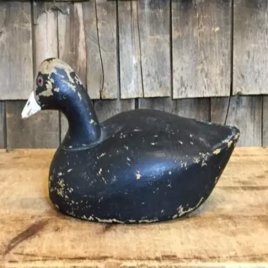 Vintage Wooden Hand Carved Decoy Duck Hunting Folk Art Collectable Display