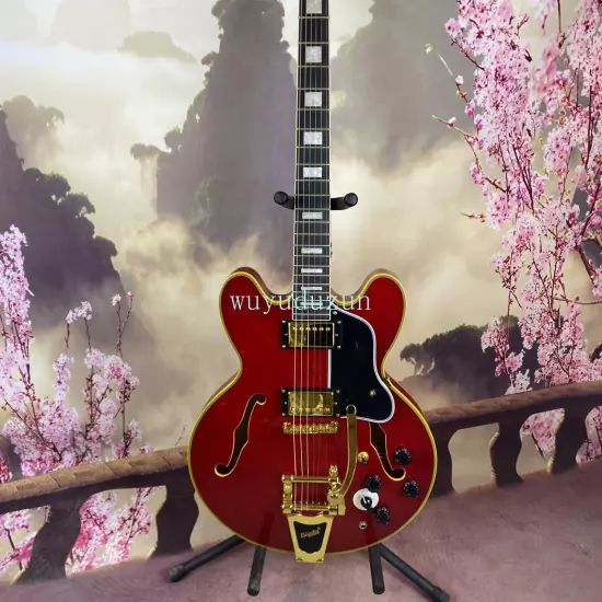 Customized ES335 Semi-hollow Electric Guitar With jazz vibrato Gold hardware