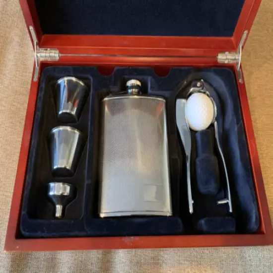 Golf Flask Gift Set with Balls Personalizer in Wooden Box