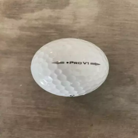 1 Titleist Pro V1 Left Dot ⚫️ Golf Ball, Used