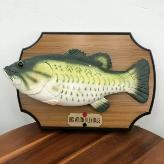 Big Mouth Billy Bass Singing Fish Take Me to the River Don't Worry Be Happy 1999