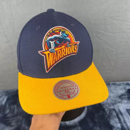 Golden State Warriors Nostalgia Co Mitchell & Ness Throwback Logo Hat Snapback