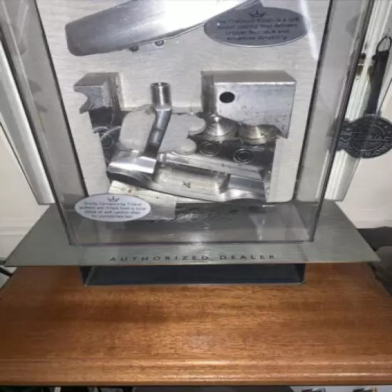 Super rare Titleist Scotty Cameron Pro Platinum & TeI3 Putter Milled Display