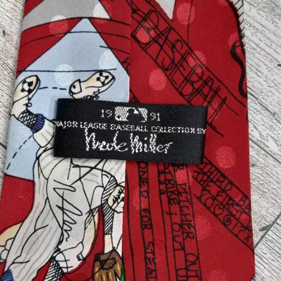 Nicole Miller 1992 Men's Collectible Baseball Game Necktie 58" 100% Silk 