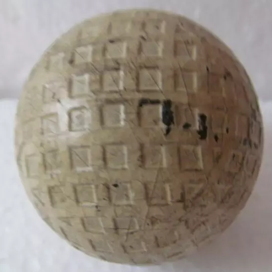 VINTAGE OLD SQUARE MESH GOLF BALL-NO NAME MOST OF ORIGINAL PAINT NO STRIKE MARKS