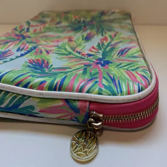 Lilly Pulitzer Tech/Laptop Bag Zippered Closure 13.5 WIDTH