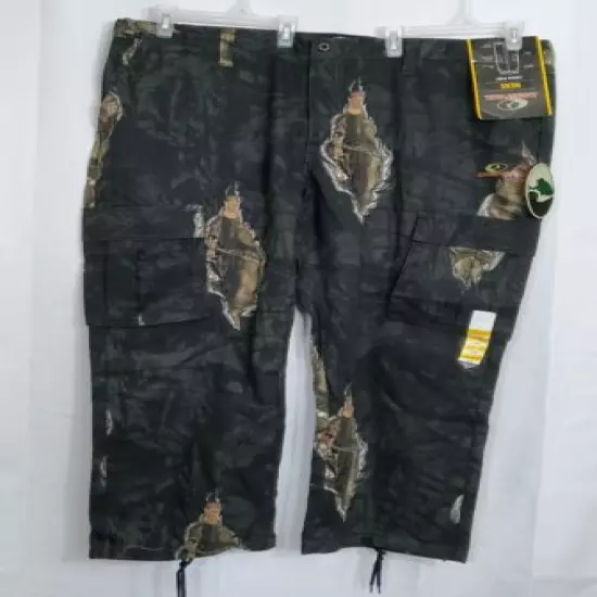 MENS NWT & NWOT MOSSY OAK CAMO CARGO PANTS SIZE 48/50