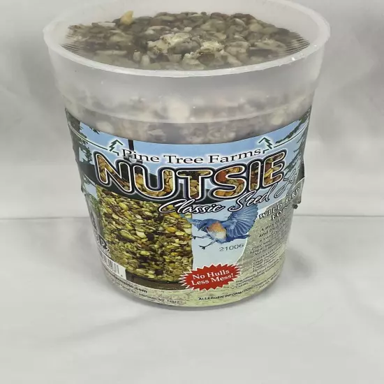 Bird Food Pine Tree Farms Nutsie Classic Seed Log 40 Ounces